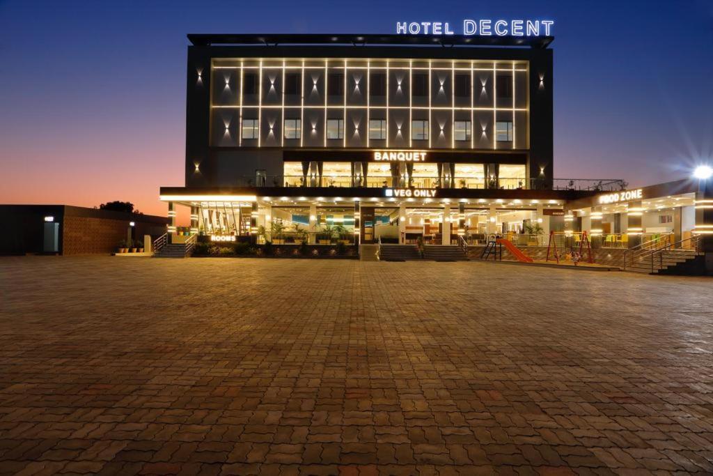 Hotel Decent Unjha Exterior photo