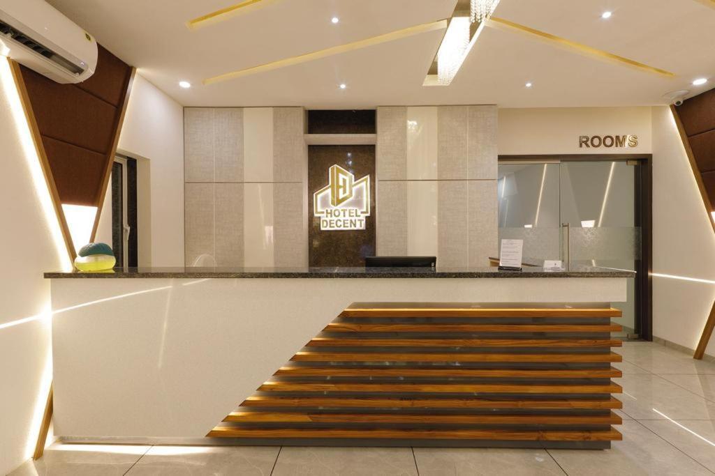 Hotel Decent Unjha Exterior photo
